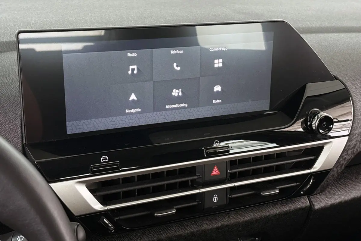 You 50 kWh SOH 98% Achteruitrijcamera Apple CarPlay