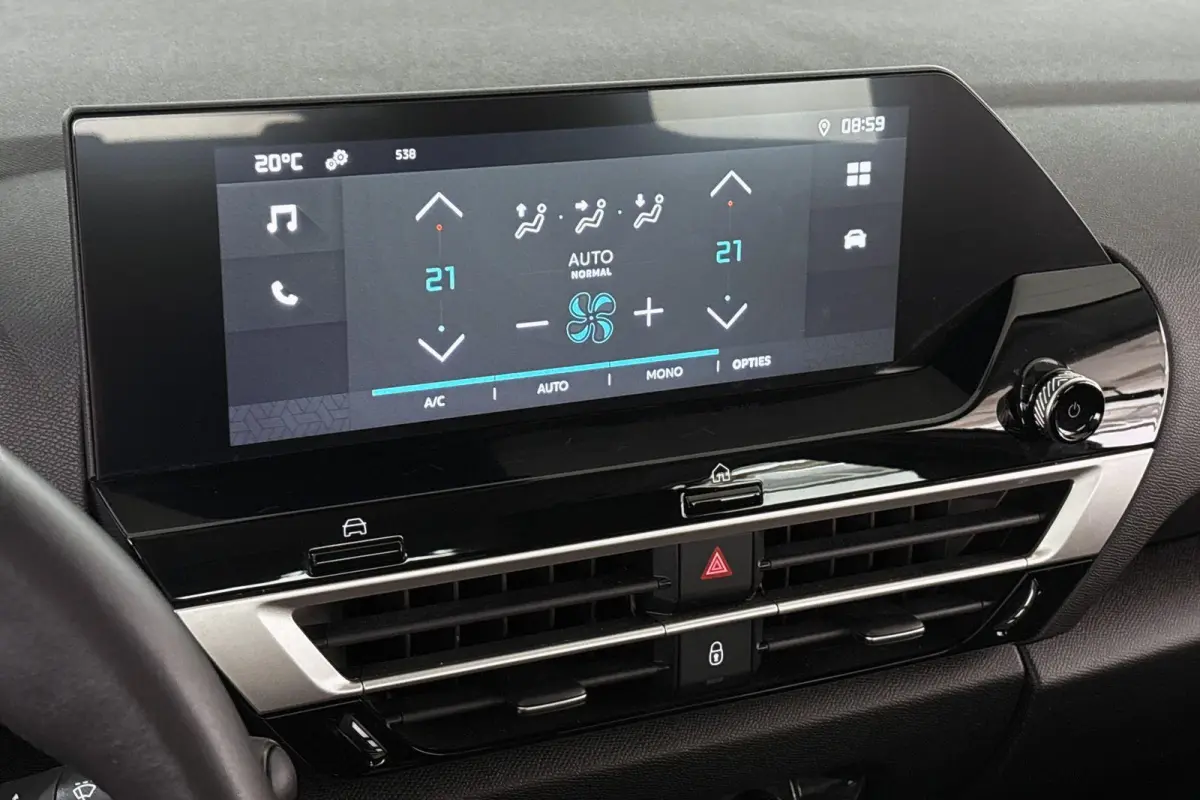 You 50 kWh SOH 98% Achteruitrijcamera Apple CarPlay