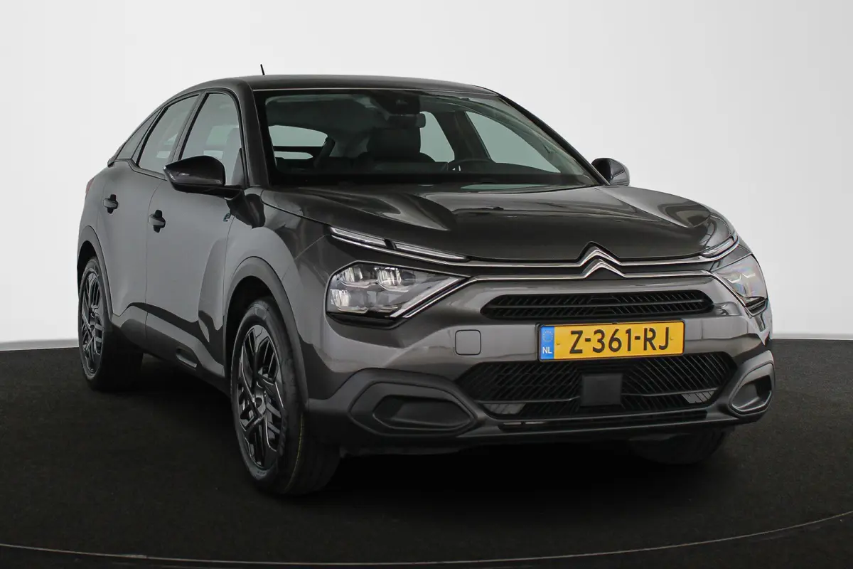 You 50 kWh SOH 98% Achteruitrijcamera Apple CarPlay