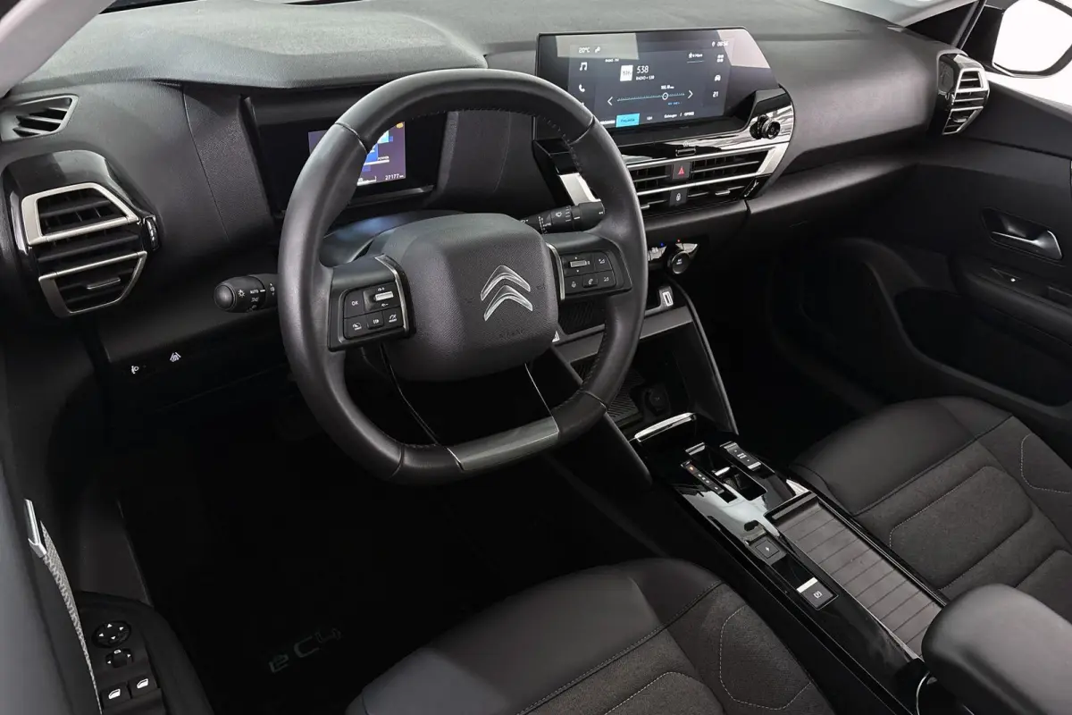 You 50 kWh SOH 98% Achteruitrijcamera Apple CarPlay