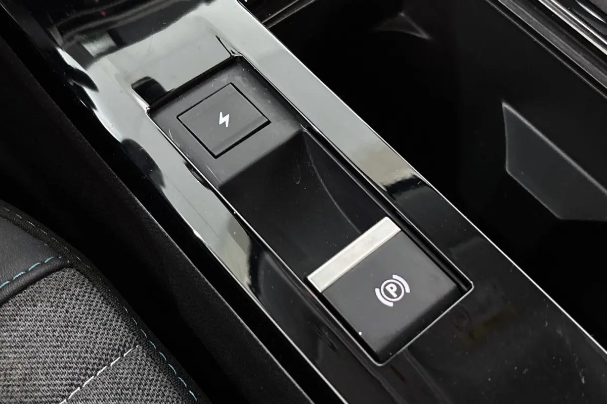You 50 kWh SOH 98% Achteruitrijcamera Apple CarPlay