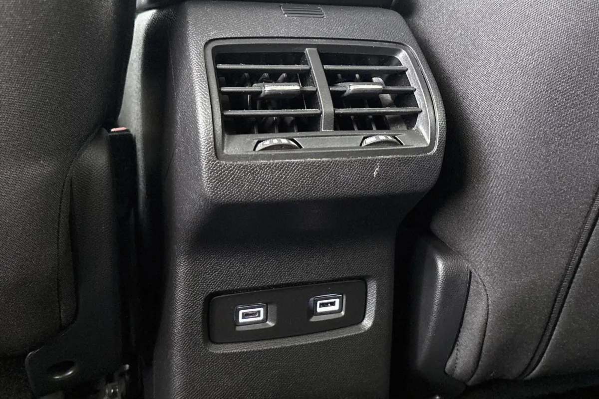 You 50 kWh SOH 98% Achteruitrijcamera Apple CarPlay