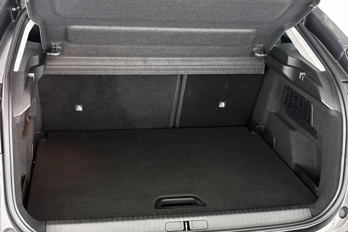 You 50 kWh SOH 98% Achteruitrijcamera Apple CarPlay