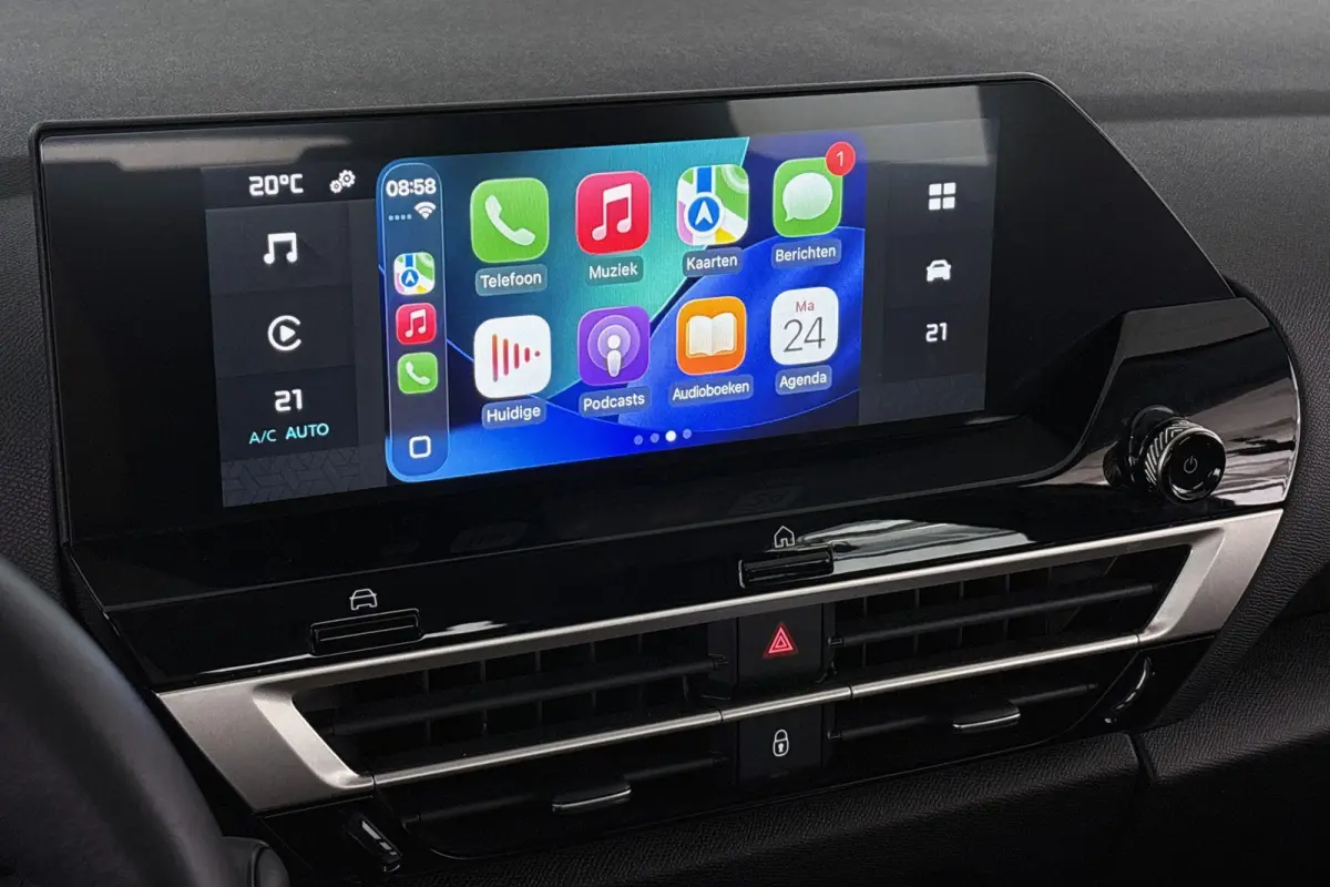 You 50 kWh SOH 98% Achteruitrijcamera Apple CarPlay