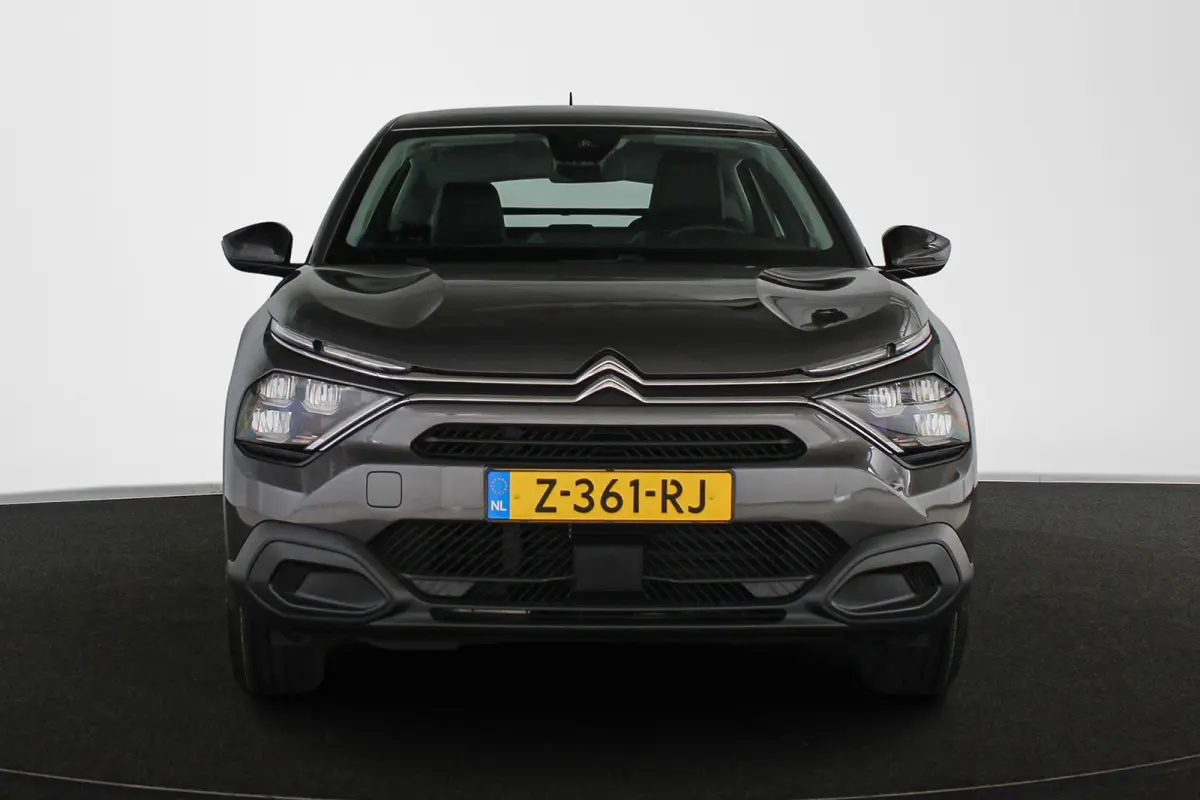 You 50 kWh SOH 98% Achteruitrijcamera Apple CarPlay