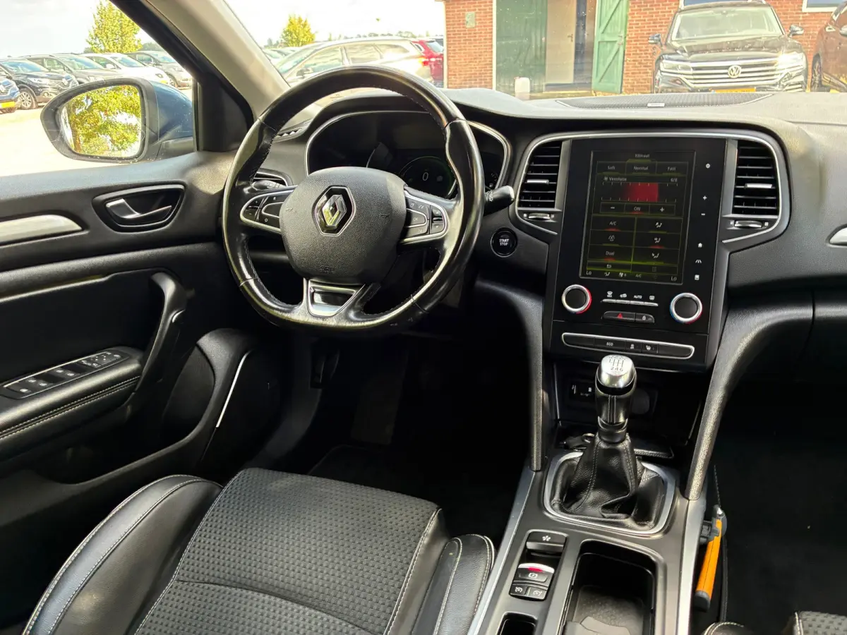 1.2 TCe Bose | Half/Leder + Camera + Cruise Nu € 7.975,-!!!