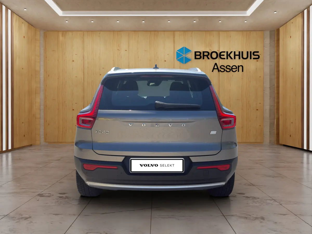 1.5 T4 Inscription Expression | Harman kardon | Carplay | Camera | Keyless entry / start |