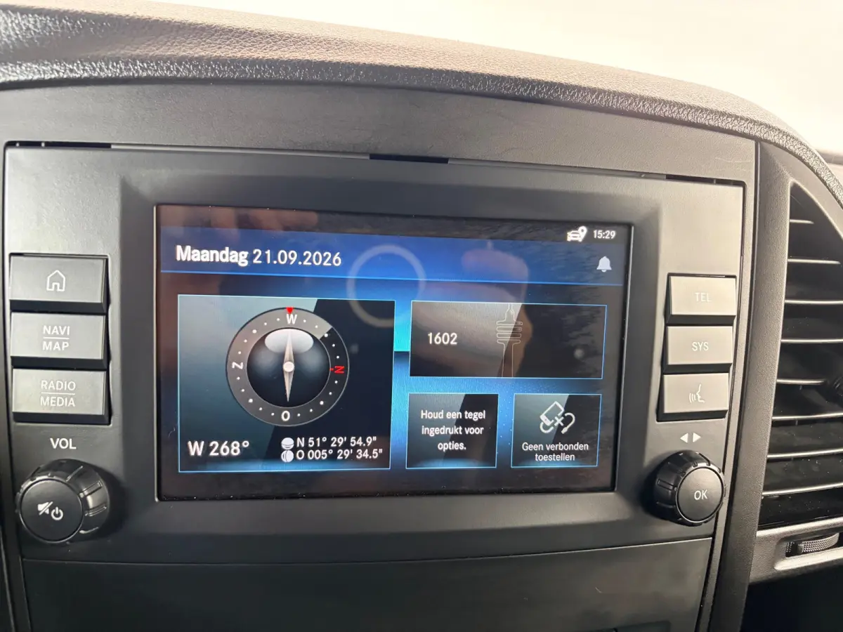 Elektrisch Servicewagen Automaat Lang 66 kWh L2H1 3 Persoons BOTT Inrichting RIJKLAARPRIJS!