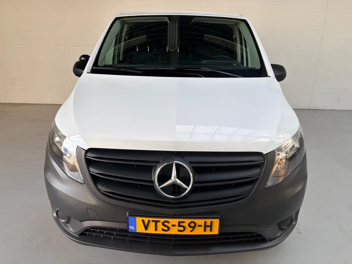 Elektrisch Servicewagen Automaat Lang 66 kWh L2H1 3 Persoons BOTT Inrichting RIJKLAARPRIJS!