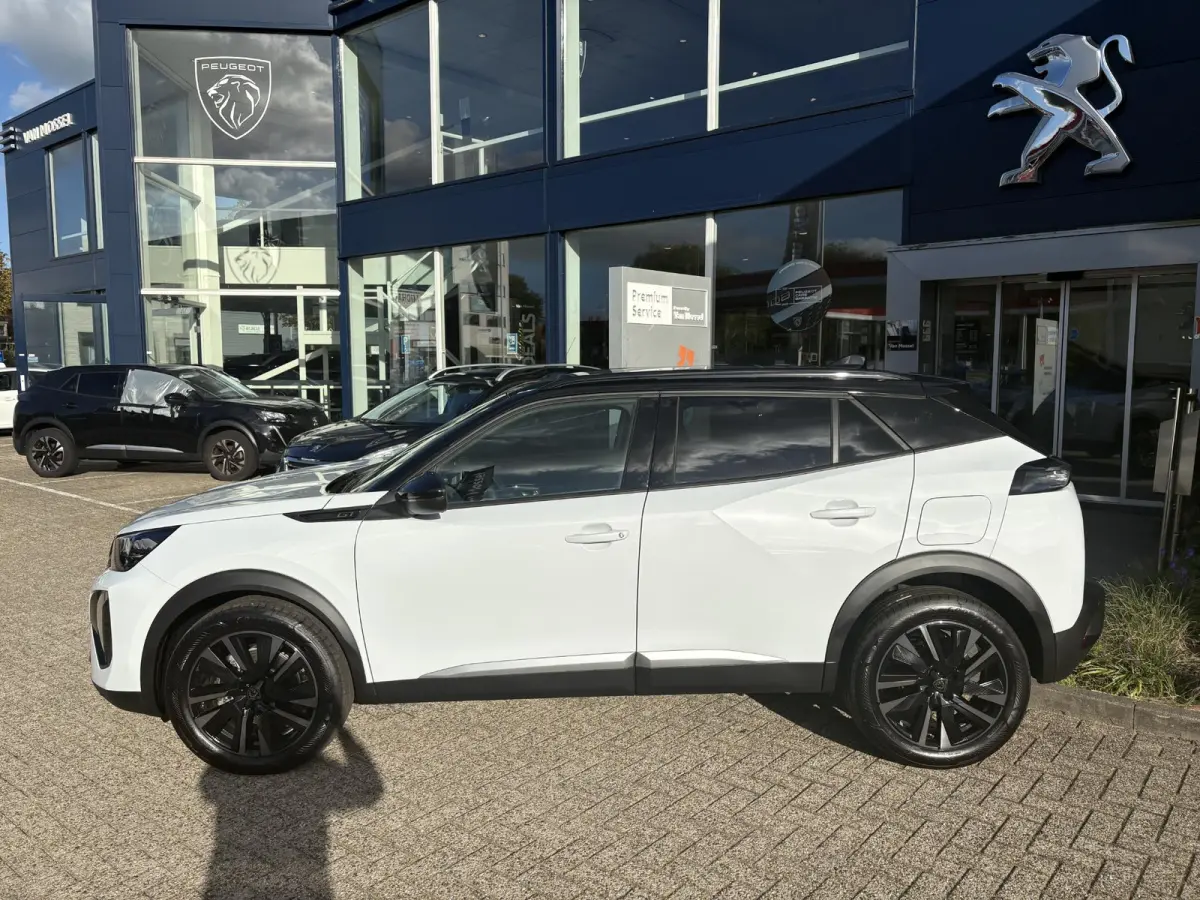 1.2 Hybrid 145 GT | Panoramadak | Camera | Apple Carplay/ Android Auto |