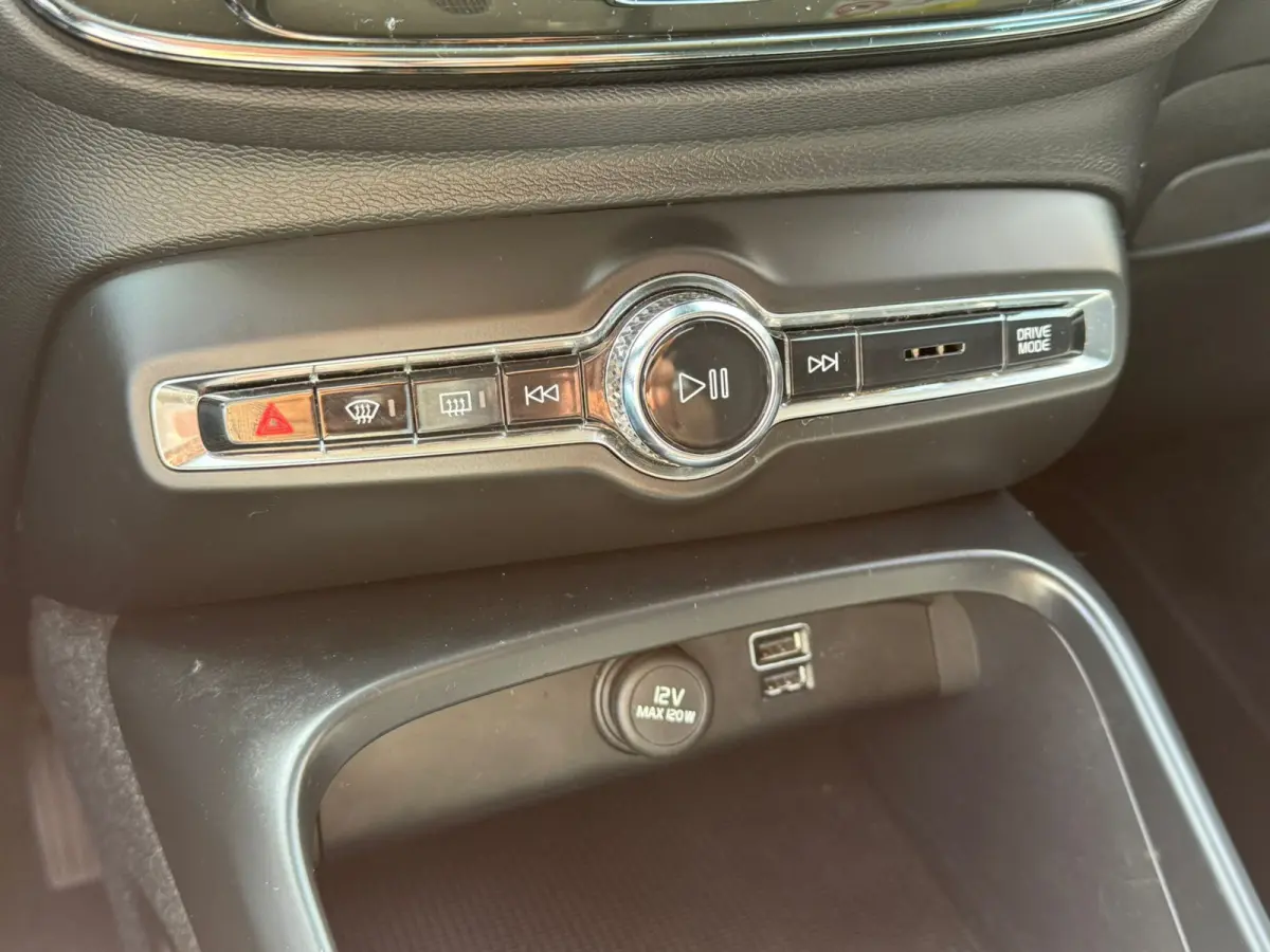 1.5 T4 PHEV 211PK AUT. RECHARGE INSCRIPTION TREKHAAK/NAVI/CAMERA/CARPLAY