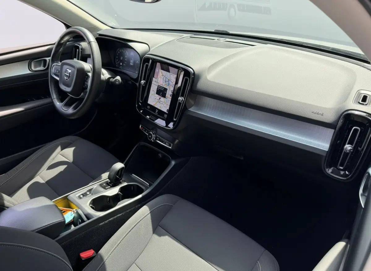 1.5 T4 PHEV 211PK AUT. RECHARGE INSCRIPTION TREKHAAK/NAVI/CAMERA/CARPLAY