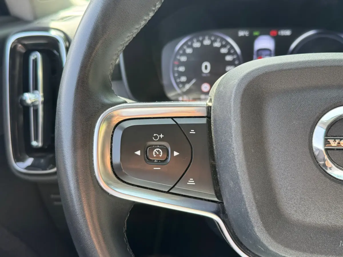 1.5 T4 PHEV 211PK AUT. RECHARGE INSCRIPTION TREKHAAK/NAVI/CAMERA/CARPLAY