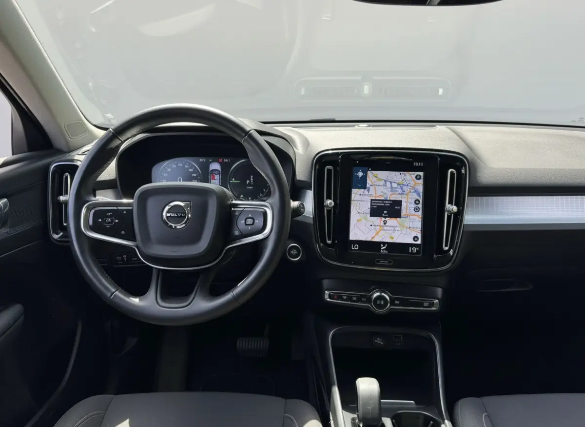 1.5 T4 PHEV 211PK AUT. RECHARGE INSCRIPTION TREKHAAK/NAVI/CAMERA/CARPLAY