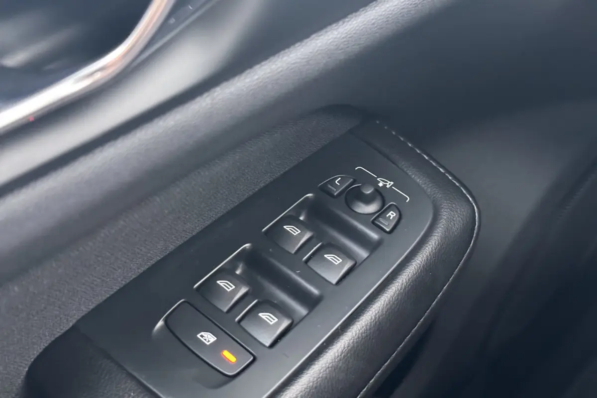 2.0 B3 Momentum Advantage Elek.Trekhaak Carplay Adapt.Cruise