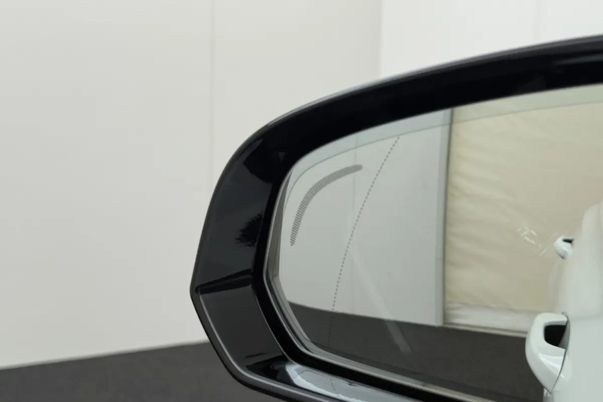 2.0 B3 Momentum Advantage Elek.Trekhaak Carplay Adapt.Cruise