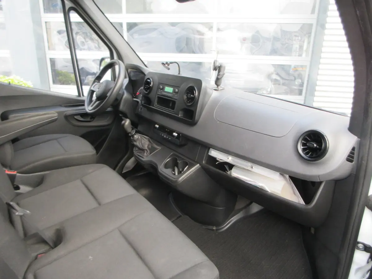 314 2.2 CDI L2H1 airco ,3 zits ,trekhaak ,impiriaal