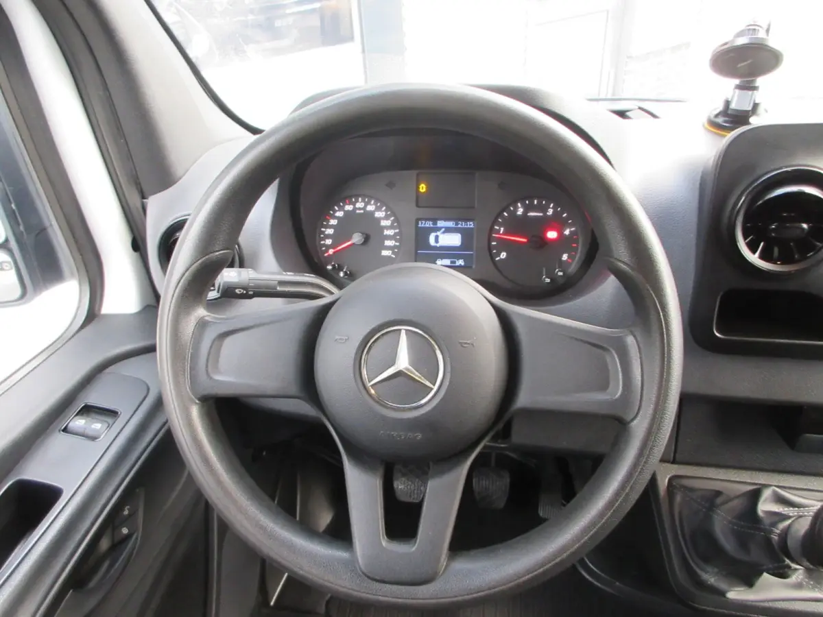 314 2.2 CDI L2H1 airco ,3 zits ,trekhaak ,impiriaal