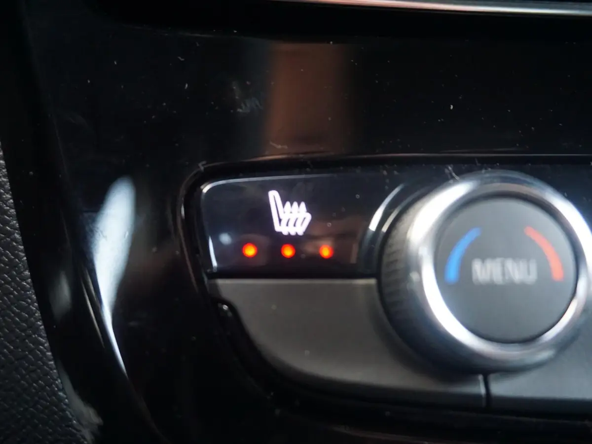 1.2 Turbo Hybrid Business Edition Winterpakket