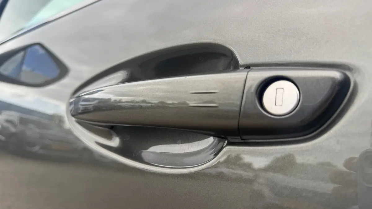 1.2 PURETECH 130PK GT-LINE AUTOMAAT / NAVI / LEDER / CLIMA / FULL-LED / PDC / 18" LMV / KEYLESS / CAMERA / PANO. DAK / AFN. TREKHAAK !!