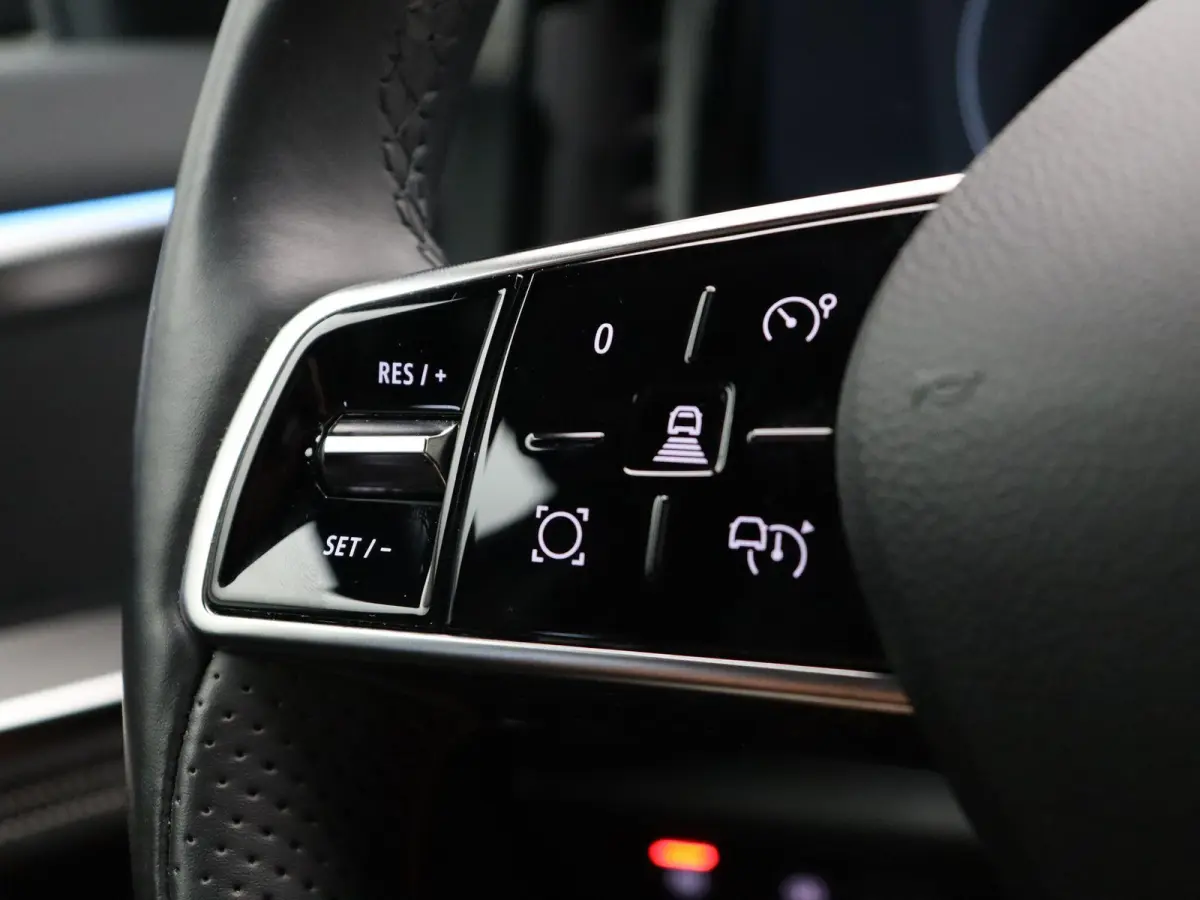 mild hybrid advanced 130pk techno | Trekhaak | 360 graden camera | Elektrisch verwarmbare voorruit | Dodehoekdetectie met correctie |