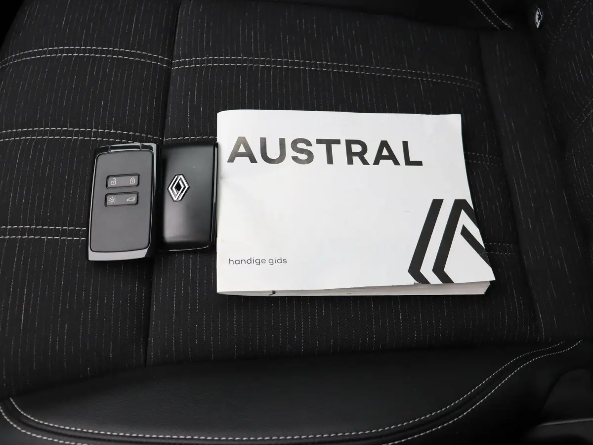 mild hybrid advanced 130pk techno | Trekhaak | 360 graden camera | Elektrisch verwarmbare voorruit | Dodehoekdetectie met correctie |