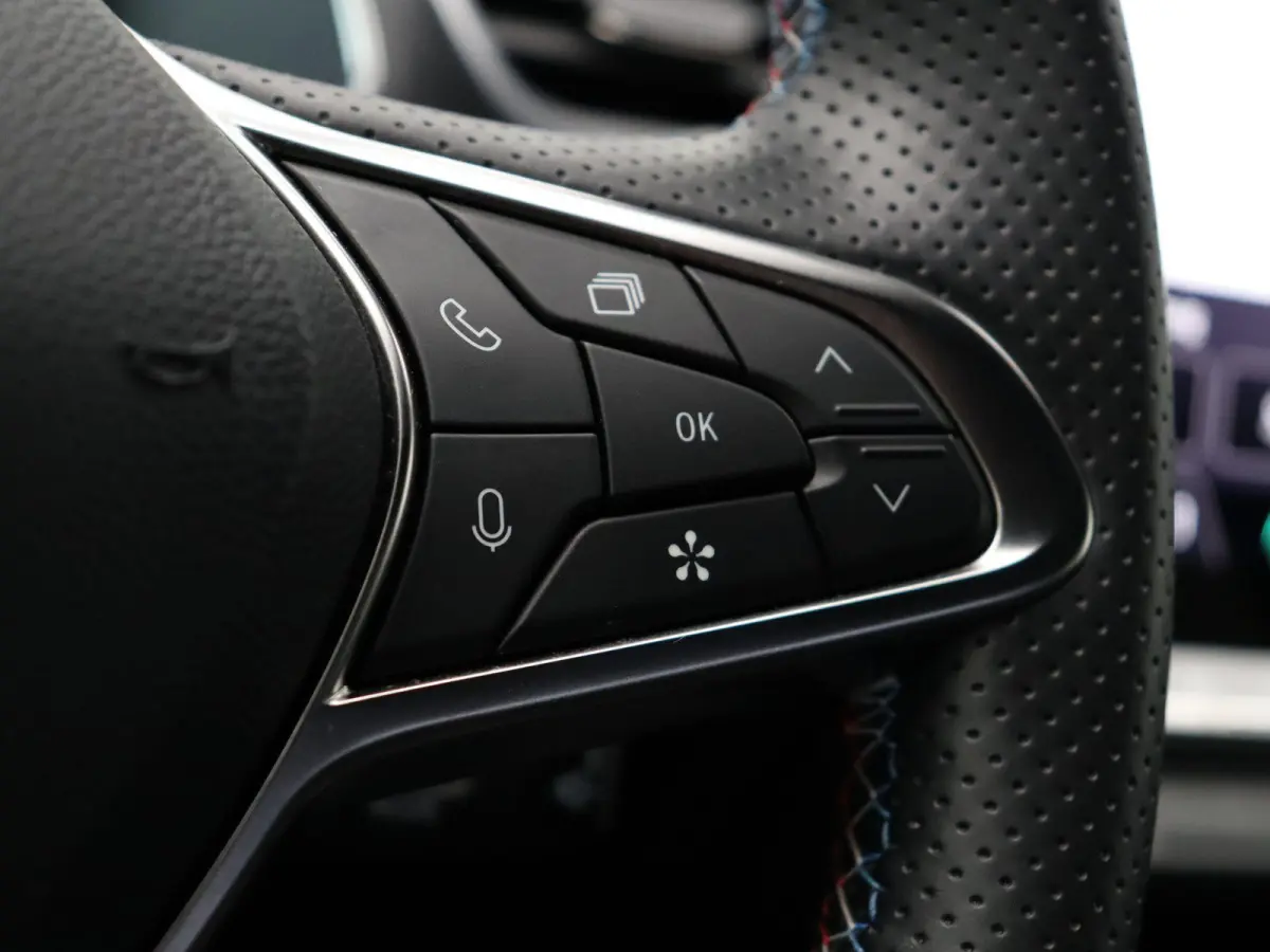E-Tech full hybrid 145 Esprit Alpine | Stuurwielverwarming | Achteruitrijcamera | Adaptieve cruise control | Navigatie |