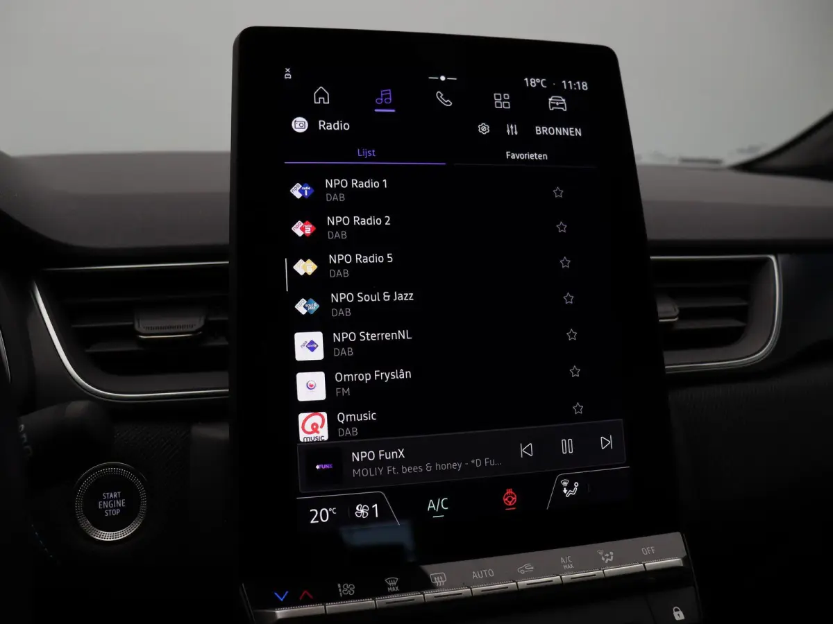 E-Tech full hybrid 145 Esprit Alpine | Stuurwielverwarming | Achteruitrijcamera | Adaptieve cruise control | Navigatie |