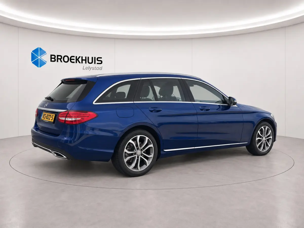 C350e 279PK LEASE EDITION PLUS AUTOMAAT / NAVI / LEDER / CLIMA / FULL-LED / PDC / 17" LMV / CAMERA / KEYLESS / BLUETOOTH / ADAPT. CRUISECONTROL !!