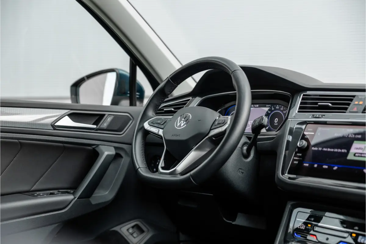 1.4 TSI eHybrid Leder / 360 camera / Elektrische stoel /