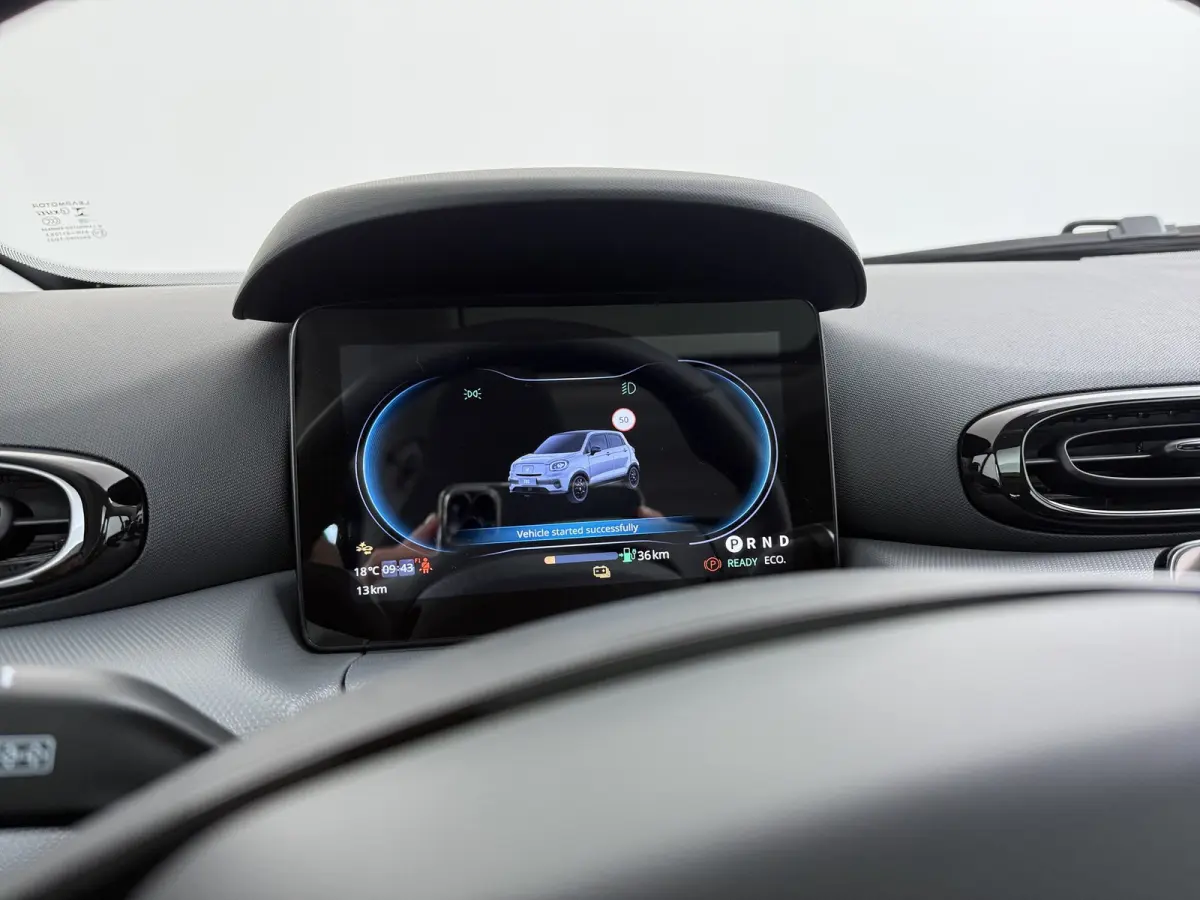 Design 37.3 kWh | Achteruitrijcamera | Cruise control adaptief | Keyless start