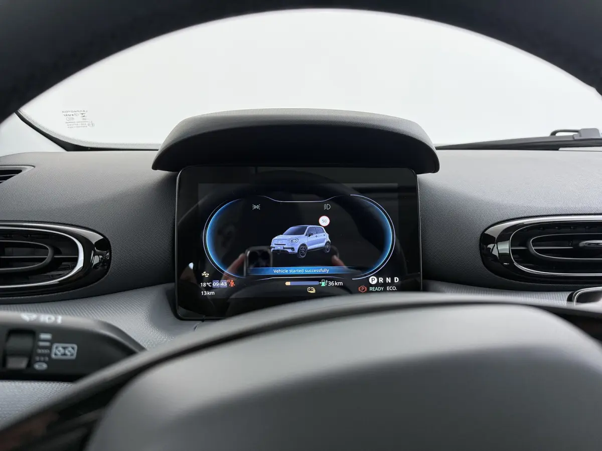 Design 37.3 kWh | Achteruitrijcamera | Cruise control adaptief | Keyless start