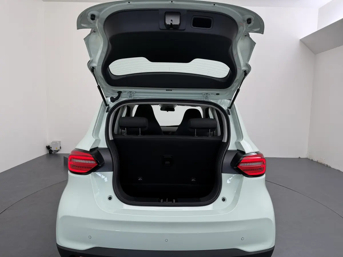 Design 37.3 kWh | Achteruitrijcamera | Cruise control adaptief | Keyless start