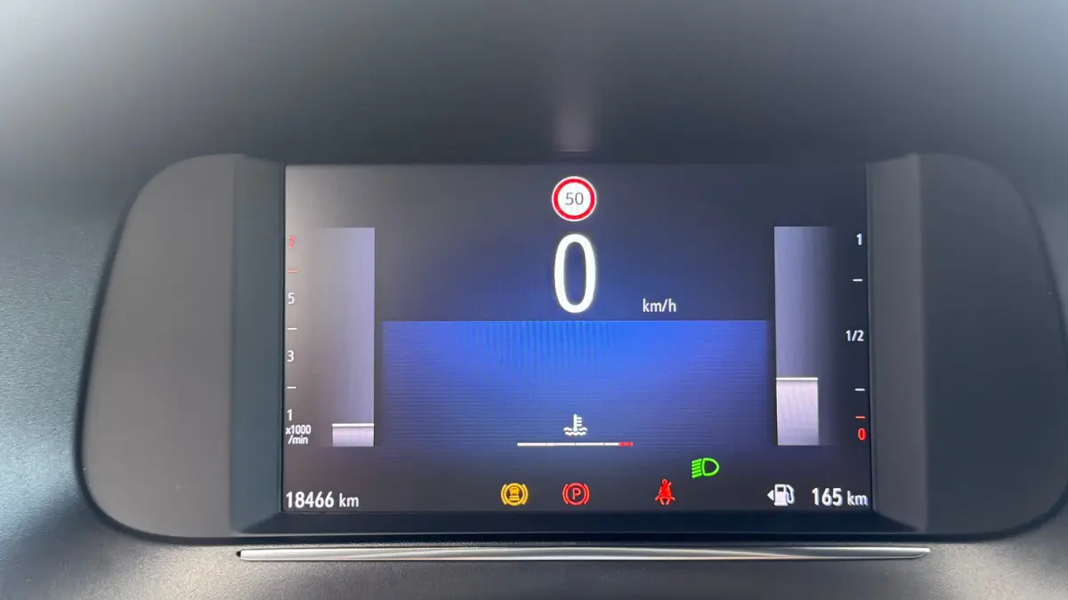 1.2 TURBO 100PK GS / NAVI / LEDER / CLIMA / LED / PDC / APPLE CARPLAY / 17" LMV / CAMERA  !!