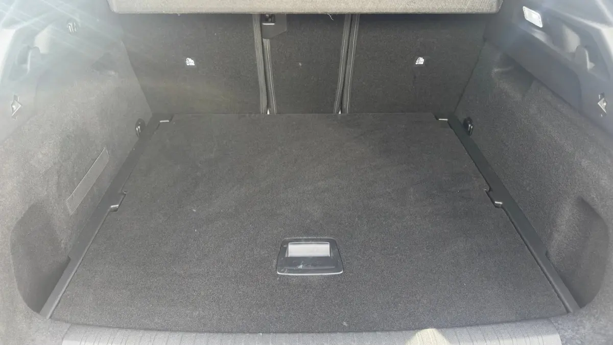 1.2 HYBRID 145PK ALLURE AUTOMAAT / NAVI / LEDER / CLIMA / FULL-LED / 19" LMV / KEYLESS / CAMERA / CRUISECONTROL / ORG. NL. !!
