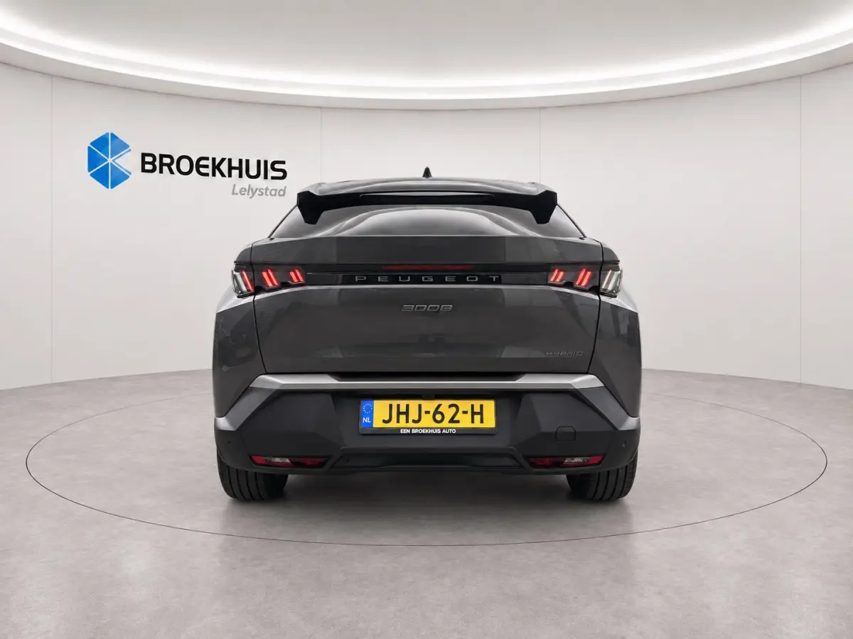 1.2 HYBRID 145PK ALLURE AUTOMAAT / NAVI / LEDER / CLIMA / FULL-LED / 19" LMV / KEYLESS / CAMERA / CRUISECONTROL / ORG. NL. !!