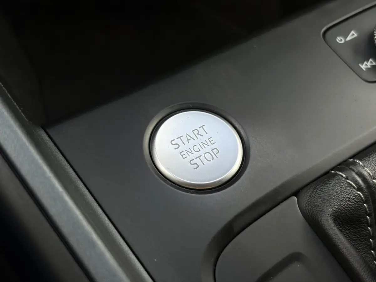 40 TFSI Pro Line S ✓Virtual Cockpit✓Camera✓Carplay✓Leder✓200pk✓Automaat✓Keyless✓Clima✓Cruise✓Pdc V+A✓17'' Lm velgen✓N.A.P✓Apk tot 03-2028