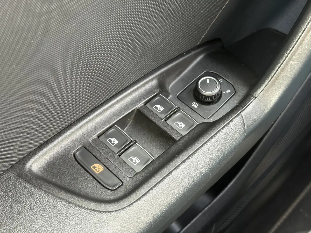 40 TFSI Pro Line S ✓Virtual Cockpit✓Camera✓Carplay✓Leder✓200pk✓Automaat✓Keyless✓Clima✓Cruise✓Pdc V+A✓17'' Lm velgen✓N.A.P✓Apk tot 03-2028