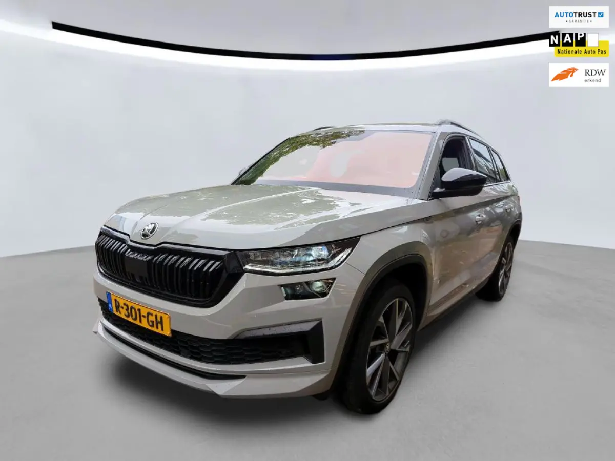1.5 TSI Sportline DSG l PANO l TREKHAAK l VIRTUAL l CARPLAYl SFEER l KEYLESS l CAMERA l 20 INCH l ORG.NL l DEALER OH