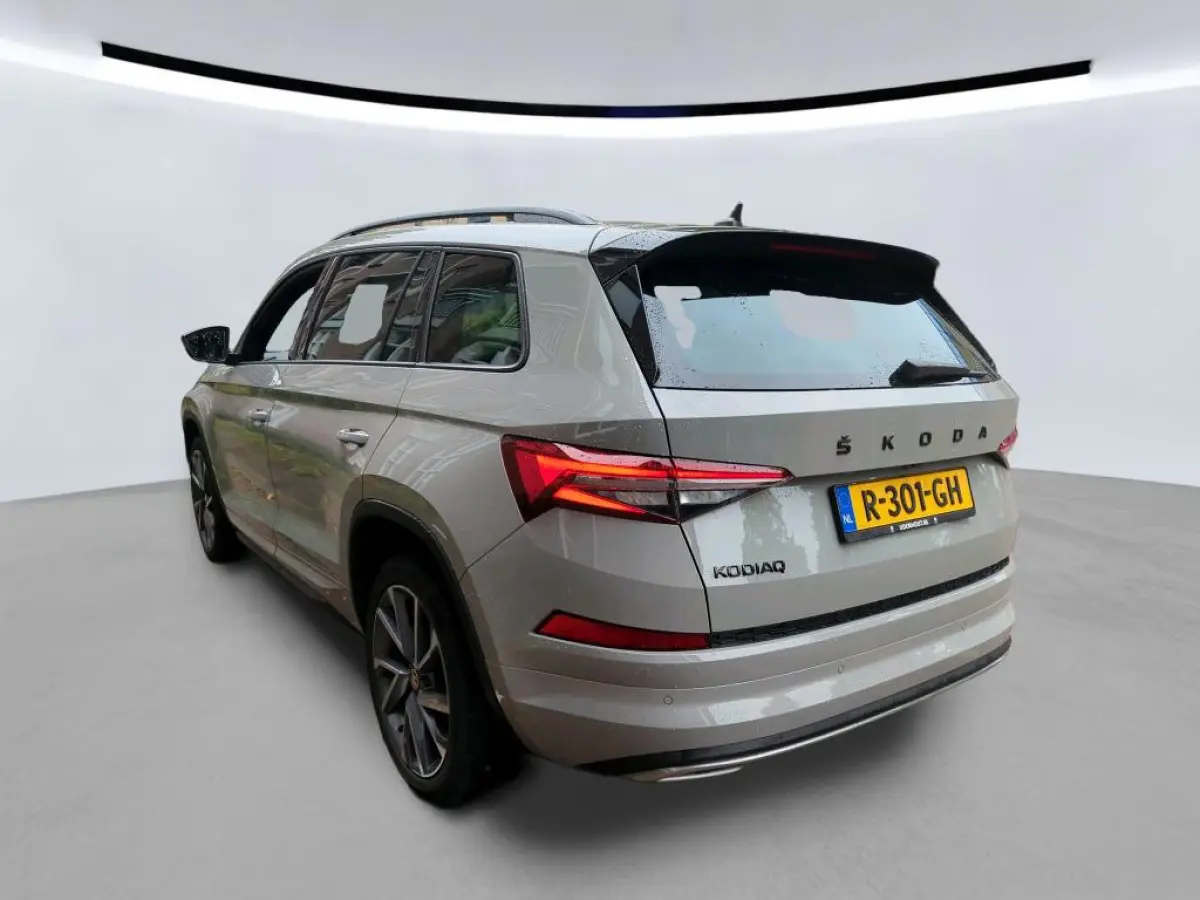1.5 TSI Sportline DSG l PANO l TREKHAAK l VIRTUAL l CARPLAYl SFEER l KEYLESS l CAMERA l 20 INCH l ORG.NL l DEALER OH