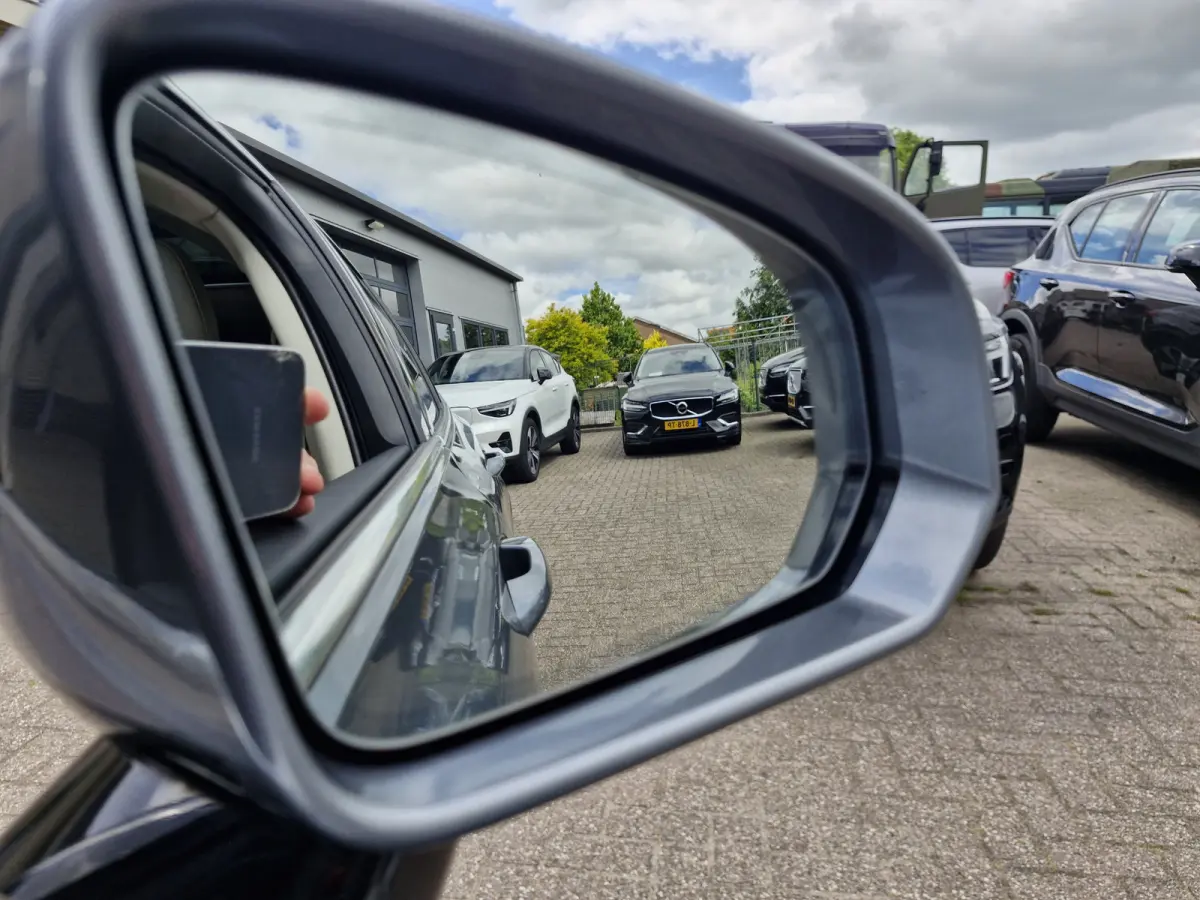 T8 Twin AWD| Full options! | 360 | audio line | Luxury Line (airco separaat achter, elektrisch glazen panorama-dak, head-up display) en Inscription Plus Line (elektrisch verstelbare stoel(en