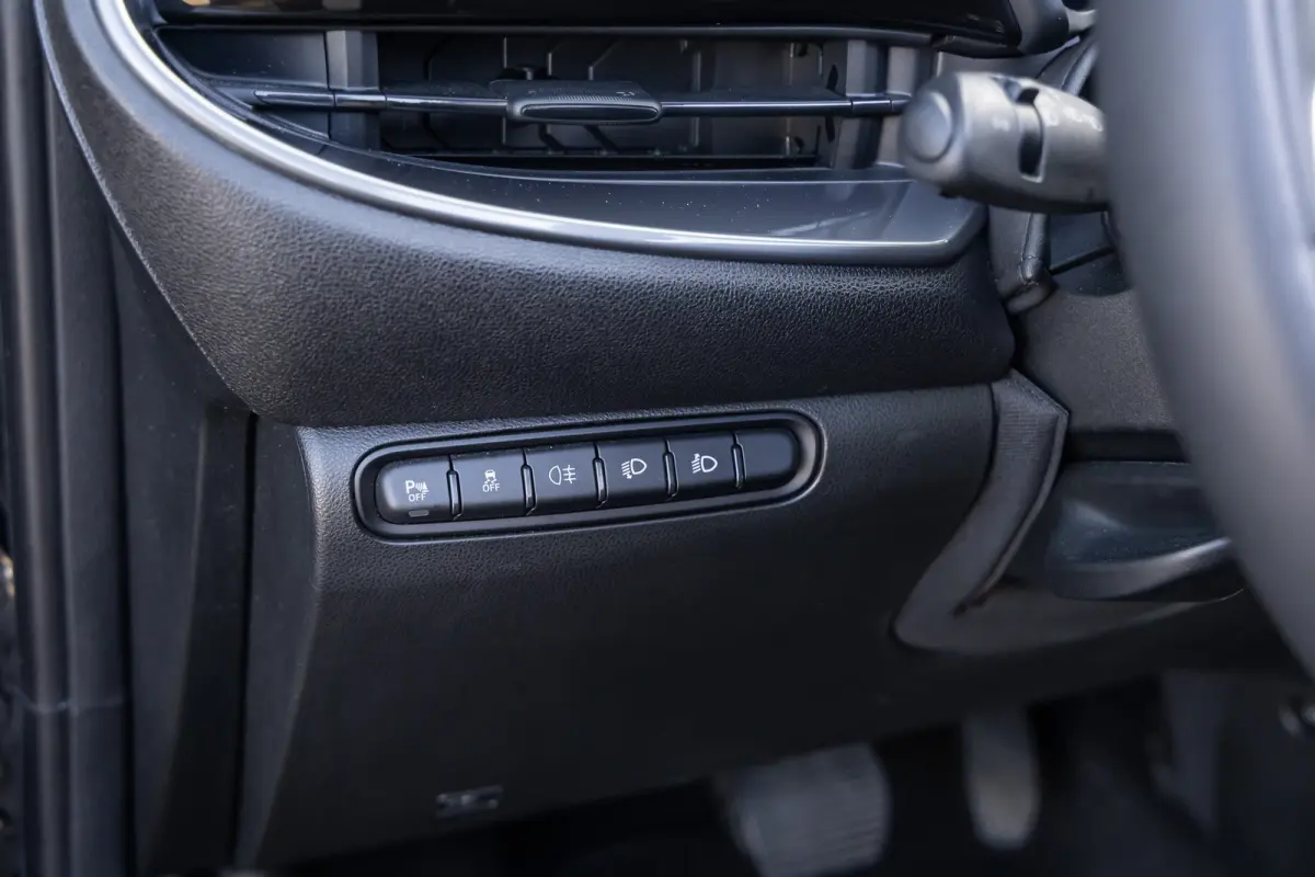 Icon 42 kWh | Camera | Apple Carplay/Android Auto | Voorstoelen verwarmd | Digitaal dashboard | Navigatiesysteem | Keyless | Achteruitrijcamera | Apple Carplay/Android Auto|telefoonintegrati