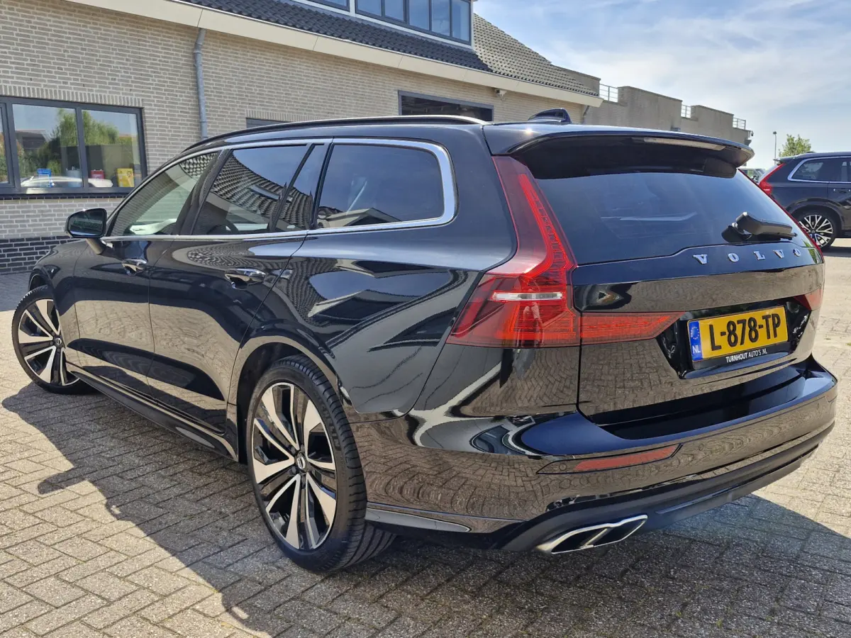 B3 Hybrid | Business | Camera | body styling | Carplay | 19 inch | etc.