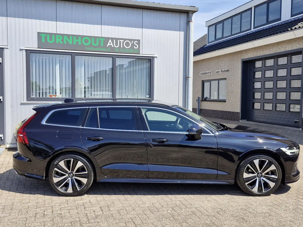 B3 Hybrid | Business | Camera | body styling | Carplay | 19 inch | etc.