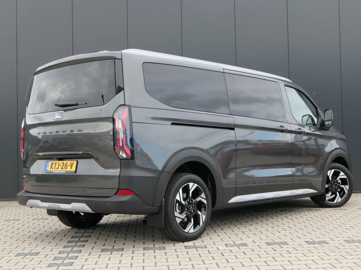 Tourneo 340 2.5 PHEV L2H1 Active X | 8-Persoons | Trekhaak | B&O Audio | Elektrische Schuifdeuren | LED | 360 Camera | Adaptive Cruise | BLIS | Stoelverwarming