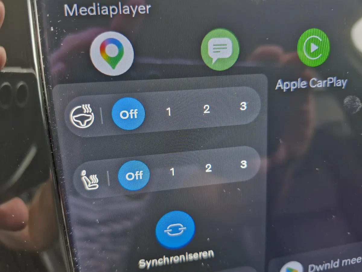 T6 Plug-in hybrid AWD Plus Dark | Apple carplay | Stoel en stuurverwarming | Camera | Enz (SOH) 100 % en Leder-pakket (contourstoelen, hemelbekleding donker, luxe lederen/stof bekleding, spo