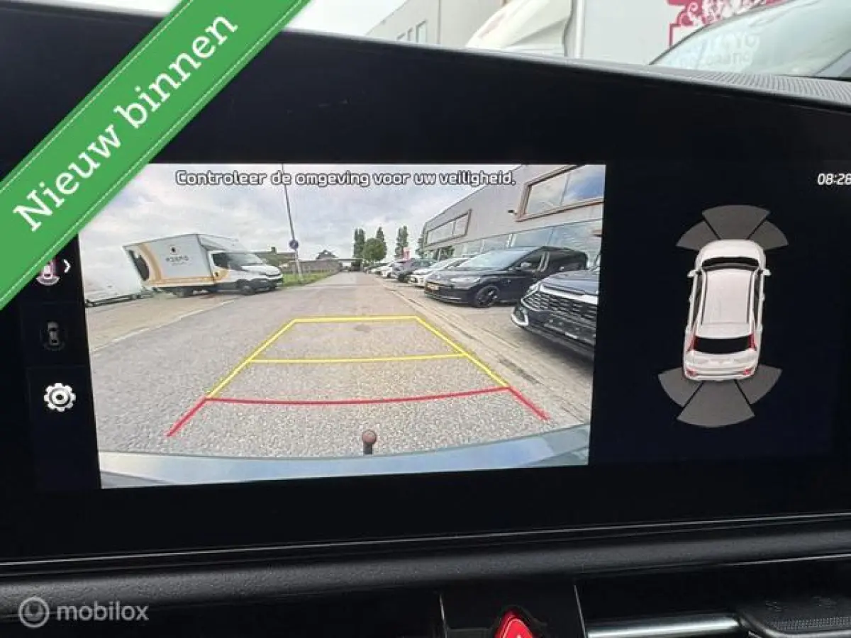 DynamicLine 64.8 kWh , 460 km rij bereik , Trekhaak , Navigatie , Camera Achter , Parkeerhulp voor & Achter , Cruise & Climate controle