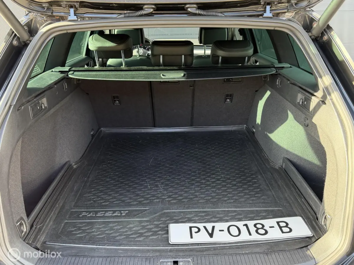 1.4 TSI Highline R-Line/Trekhaak/Virtual