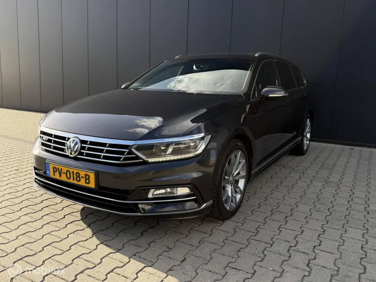 1.4 TSI Highline R-Line/Trekhaak/Virtual