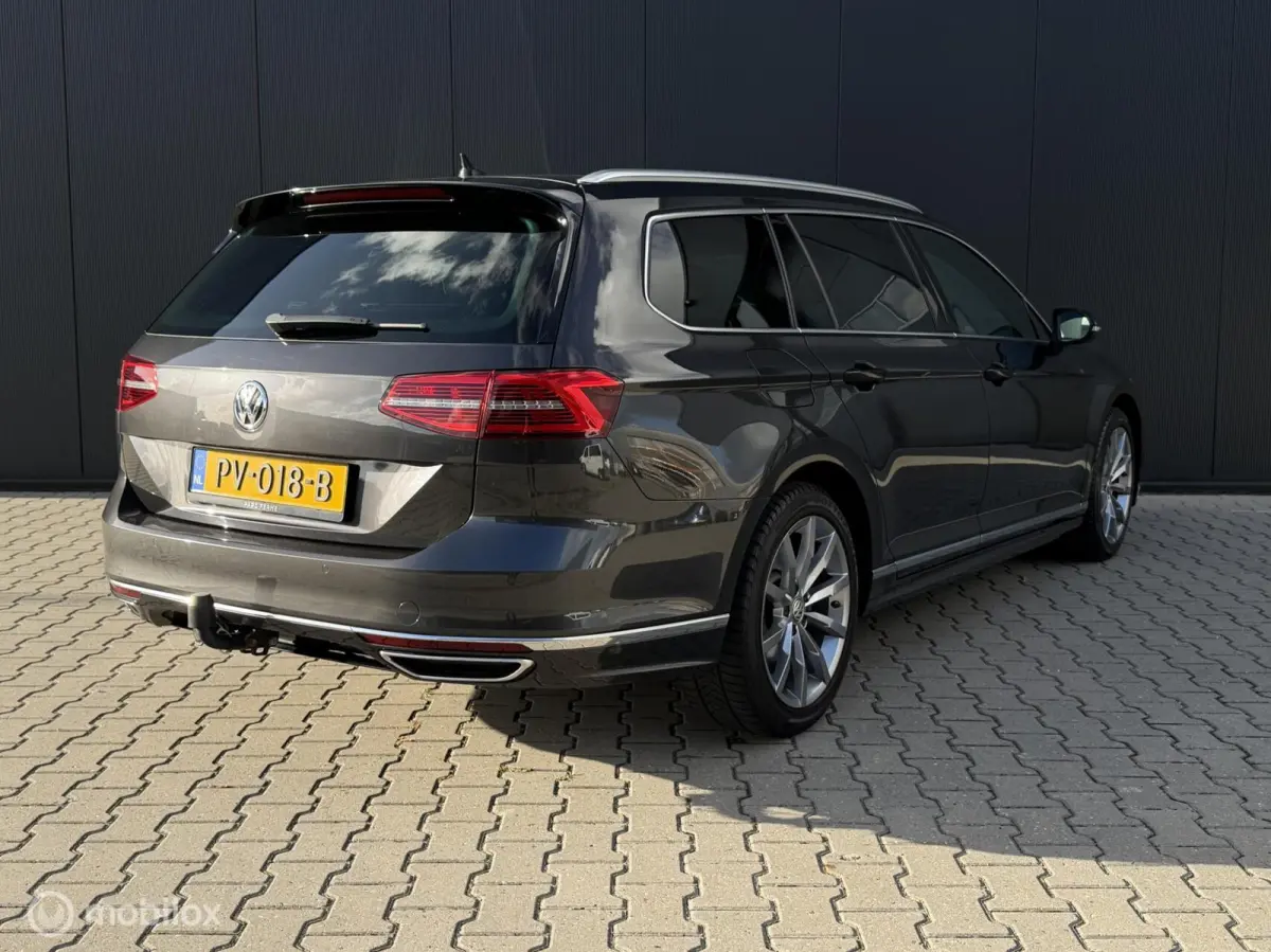 1.4 TSI Highline R-Line/Trekhaak/Virtual